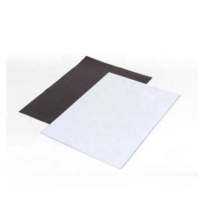 Gepersonaliseerde zachte magneet rubber magnetische plaat met kleefsterkte