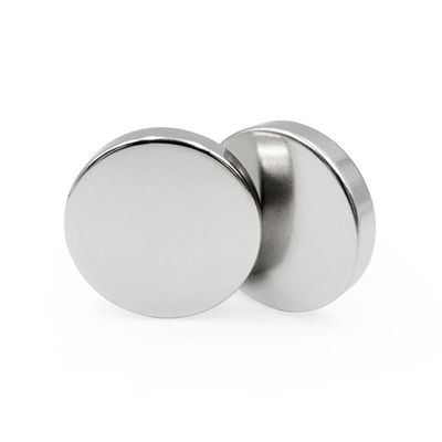 80-220 graden Centigrade Zeldzame aarde schijf magneet met dikte magnetisme richting
