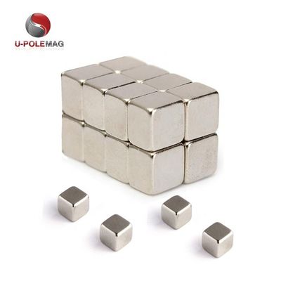 ISO14001 2004 NdFeB-kwaliteit Custom N52 kubusmagneet Zeldzame aard Permanente neodymimagneet