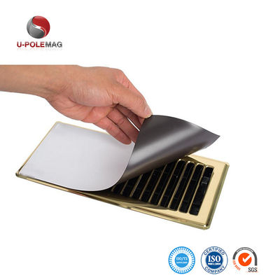 Gepersonaliseerde dikke magnetische ventilatie met wit PVC-oppervlak en composiet rubbermagneet
