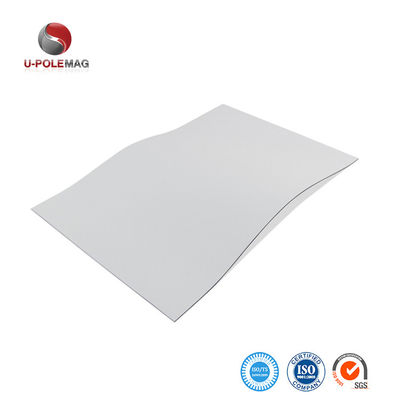 0.5-1mm Dikte Magnetische ventilatie met een hoge sterkte met een witte PVC-coating
