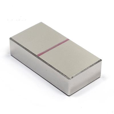ISO9001 systeem aangepast zeldzame aardse windturbinemotormagneet voor generator