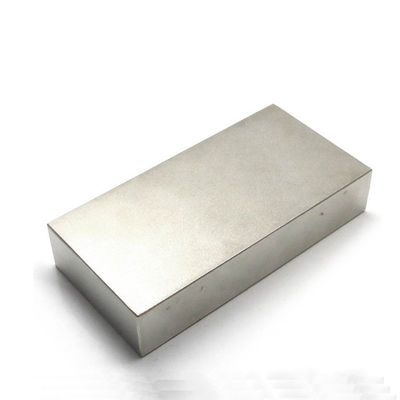 N45 Neodymiummagneet F50x50x10mm Ongeveer 190 g voor industriële en zware toepassingen