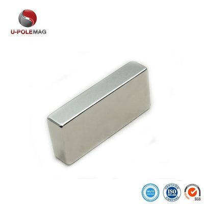 N45 Neodymiummagneet F50x50x10mm Ongeveer 190 g voor industriële en zware toepassingen