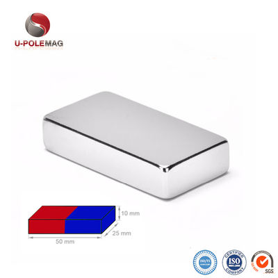 Krachtige N42-neodymiummagneetblokken met een dichtheid van 7,3-7,6 g/cm3 en ROHS-certificering