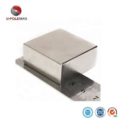 Hoge Vickers hardheid N52 rechthoekige aangepaste staaf Neodymiummagneet voor elektronische motor