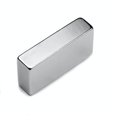 40*20*10mm N52 Neodymium blokmagneet met axiale magnetische richting en ±1% tolerantie