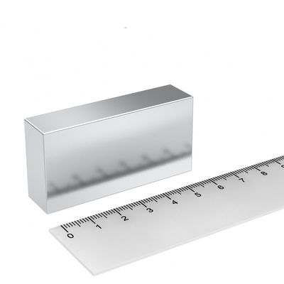 Verzamelde zeldzame aardmagneten Tolerantie /- 0 Industriële magnetische materialen voor industriële doeleinden
