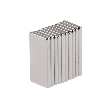 Op maat gemaakte magneetgrootte Neodymiummagneetcomposite Super Sterk Permanent N52 Blocks