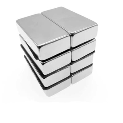 Industriële magneet 50x25x10 gesinterd neodymium-ijzer-boor voor een sterk vasthoudend vermogen