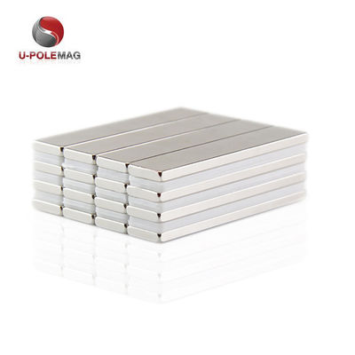 Krachtige 2,5'x0,4'x0,2' N45 Neodymium Magnet in rechthoekige vorm voor prestaties