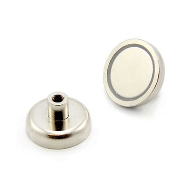 Samengesteld materiaal Ronde NdFeB magneet Neodymium pot magneet D60mm met 160 kg kracht