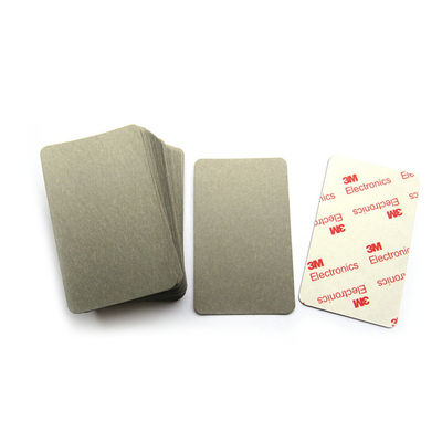 Relatieve doorlaatbaarheid bij 1 MHz 80 /-10% Magnetische afschermingsfolie voor geluidsonderdrukking