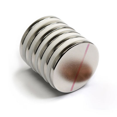 Permanente Ndfeb supersterke zeldzame aardmagneet N52 Disc Neodymium met punchservice