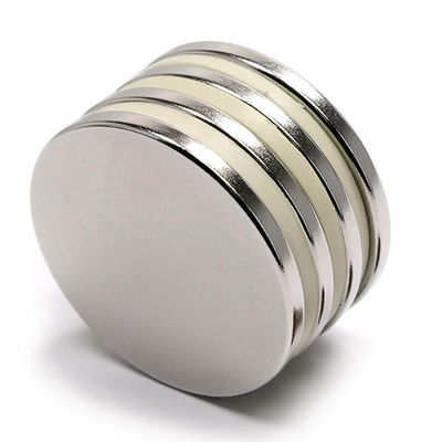 N42 Dunne permanente neodymiummagneet met op maat gemaakte ontwerp en ISO9001 2000 systeem
