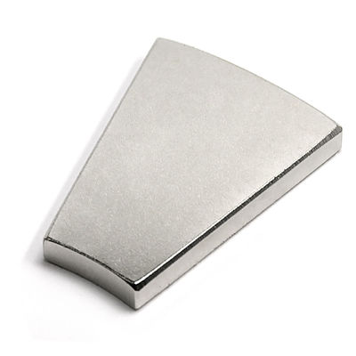 Segment Neodymiummagnet voor op maat gemaakte DC-motoronderdelen 45SH Arc Permanent Moto Magnet