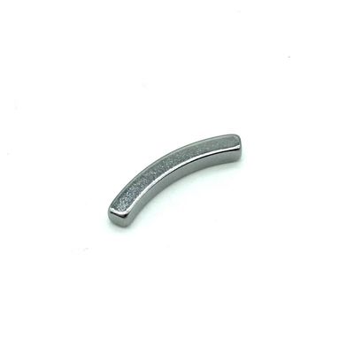 Gepersonaliseerde R18.25xr15.75x2.5mm N52 boogneodymiummagneet voor medische instrumenten