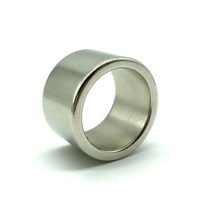 Op maat gemaakte N38H Neodymium Radial Magnetization Ring Magnet OD32xID25x20mm voor sensoren