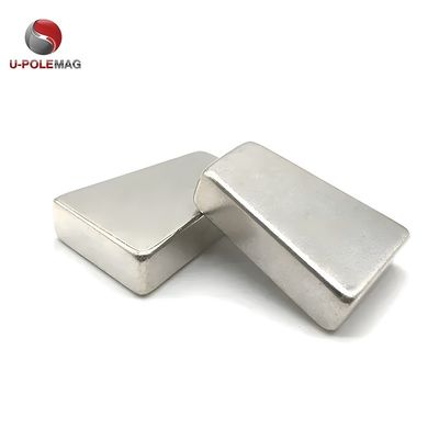 Specifieke op maat gemaakte eisen Neodymium Permanente Trapeziummagneet voor generatoren