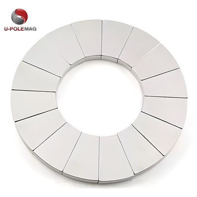 Op maat gemaakte wedge-neodymiummagneet voor hoogtemperatuur Halbach-array motorprestaties