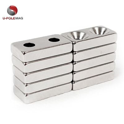 N45 vierkant blok tegenzinken gat magneet in helder zilver gesinterd neodymium materiaal