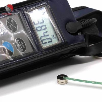 NdFeB-graad N42 Aanpasbare zeldzame aardronde neodymium-controlesinkmagneet voor machines