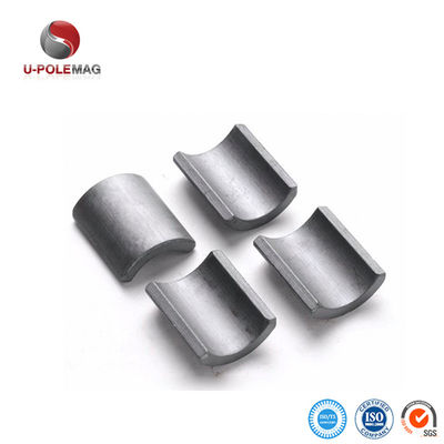 ±0,01 mm Tolerantie Volledig Ferriet Arc Keramische Curve Magnet voor Motor