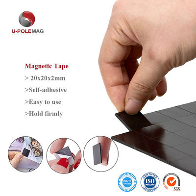 0.1 mm Kleefstofdikte Isotrope flexibele rubber Magnetische vierkanten met kleefstof