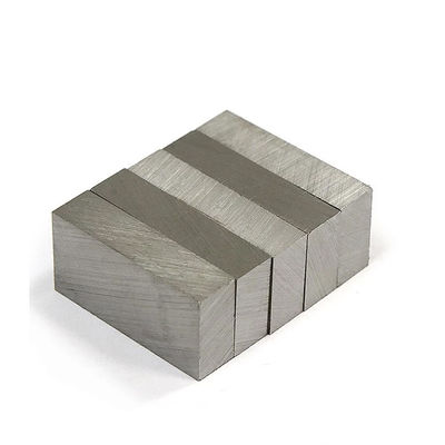ISO14004 2004 Gecertificeerd Permanent Magnetisme AlNiCo 5-barmagneten met axiale richting