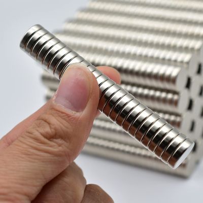 N45 ronde neodymiummagneet met zinkcoating en ISO9001 2004-certificering