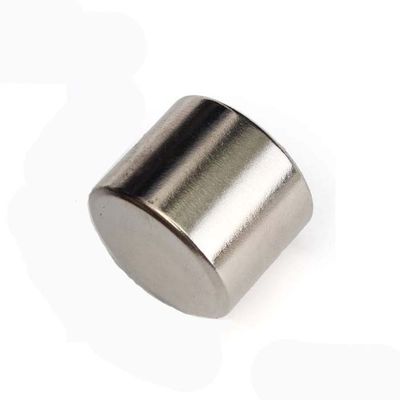 Maximale werktemperatuur 80 °C NdFeB-magneet N52 30x30 voor efficiëntie en duurzaamheid