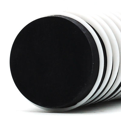 Neodymiummagneten met een waterdichtheid van rond N52 van zwart rubber voor industriële toepassingen
