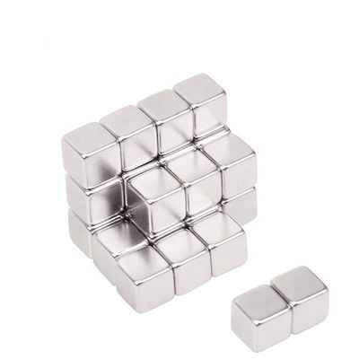 NdFeB-kwaliteit Custom N52 kubusmagneet voor milieubeheersysteem ISO14001 2004