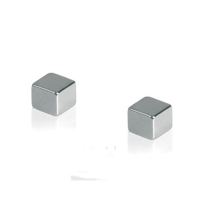 Permanente magneet N42 50x50x25 Neodymium vierkantcilinder voor industriële toepassingen
