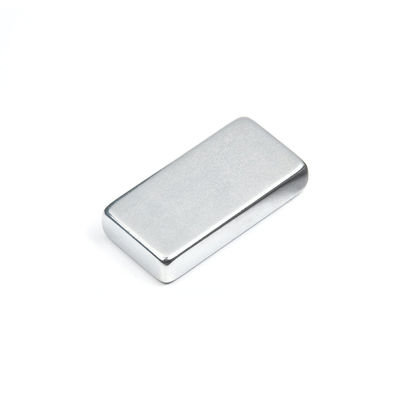 Permanent N30-neodymiummagneetblok 30x20x10 mm voor duurzame en magnetische toepassingen