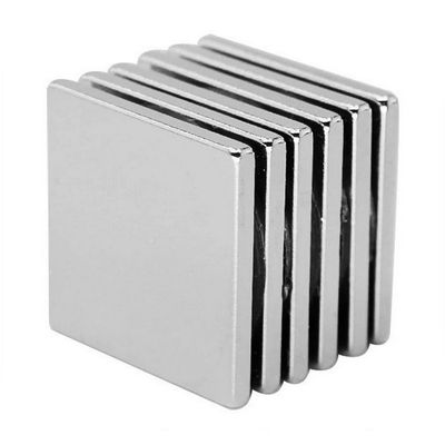 Maximale werktemperatuur 80°C Neodymiummagneet 50x10x5 voor generator Magnetische staafblok