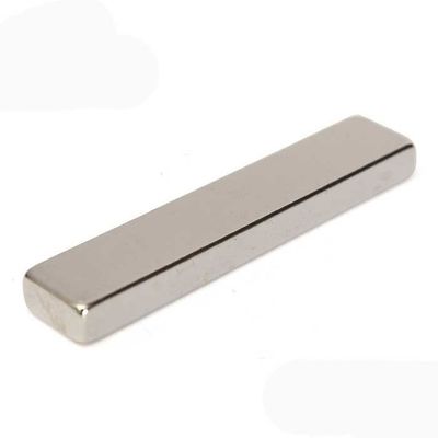 Neodymiummagneetblok NdFeB Zeldzame aard met Ni-coating Verwerking Service Moulding