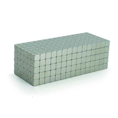 ±1% Tolerantie N35 N52 5mm Kubus Neodymium Magnet 1,14KG Trek met ISO9001 2000 systeem