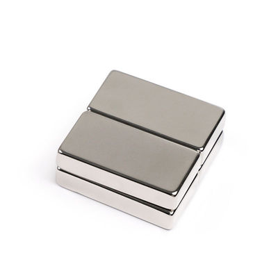 Dikte Magnetismerichting N52 NdFeB-blok Neodymiummagneet voor industrieel gebruik