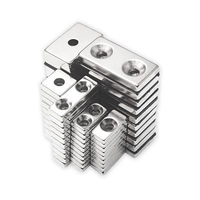 10000 Gauss N52SH Sterk blokmagneet met 2 gaten Neodymium NdFeB materiaal