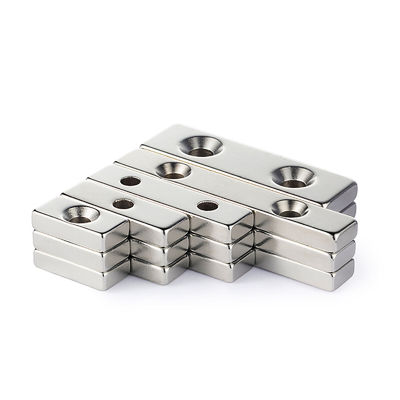 10000 Gauss N52SH Sterk blokmagneet met 2 gaten Neodymium NdFeB materiaal