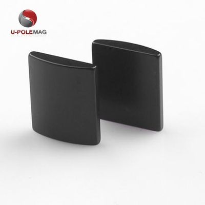 Op maat gemaakte grootte ARC NdFeB Magnet Coating Black Epoxy Neodymium Segment Magneten voor motor